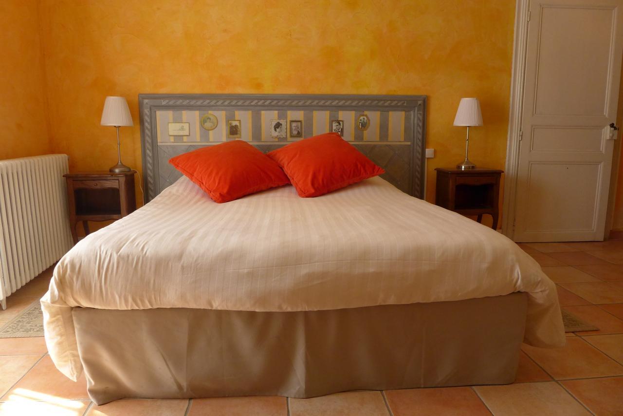 Hotel Restaurant D'Alibert Caunes-Minervois エクステリア 写真