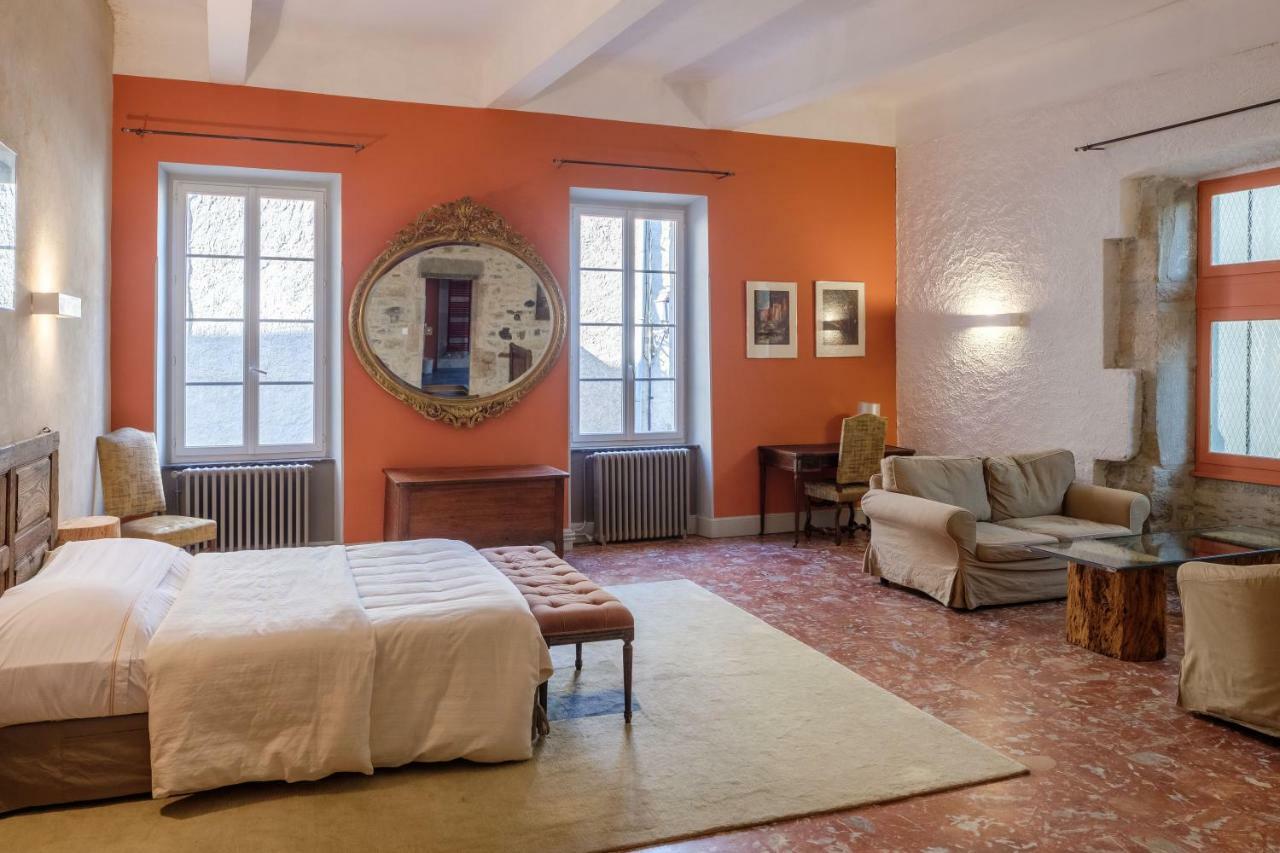 Hotel Restaurant D'Alibert Caunes-Minervois エクステリア 写真